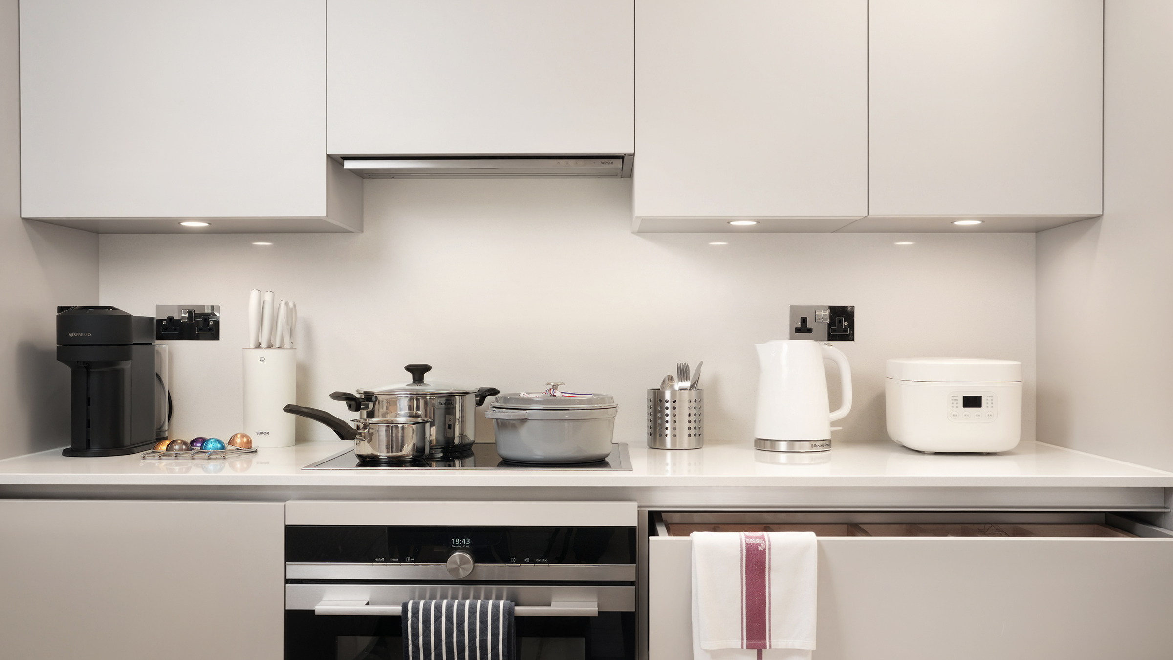 slider image slider_item_JnfWiB